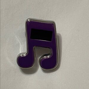 ✨CROCS “Music Note” 🎵 Metal Jibbit✨